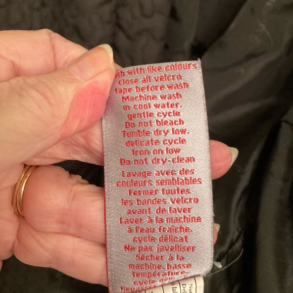 Alpinetek Ladies Black Quilted Polyester Zip Up Jacket Size Medium. - Picture 3 of 7